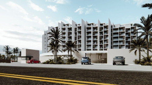 Condo Con Terraza Que Tiene Vista Al Mar, Cuatro Recamaras,