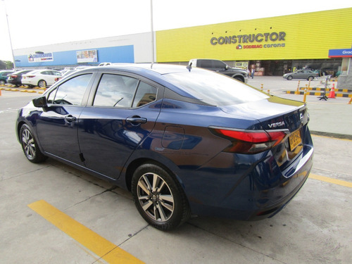 Imagen 5 de 15 de Nissan Versa