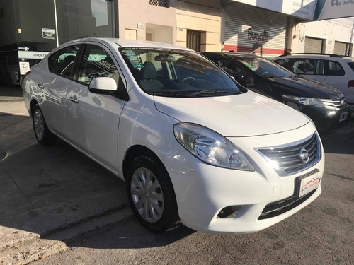 Nissan Versa 1.6 Visia Mt Automania