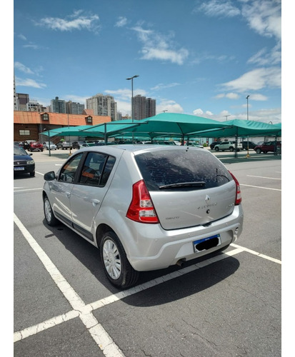 Renault Sandero 1.6 PRIVILÉGE 16V FLEX 4P AUTOMÁTICO
