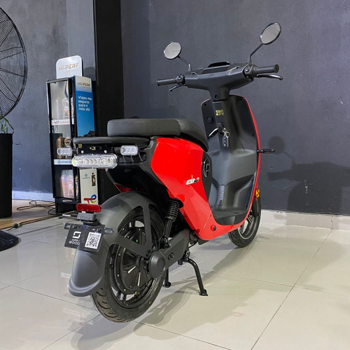 Imagen 10 de 17 de Moto Eléctrica Super Soco Cumini
