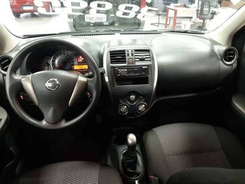 Nissan March 1.6 S 16v Flex 4p Manual