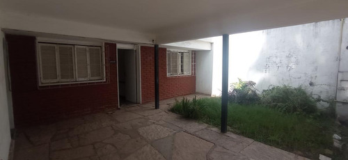 Casa En  Venta En Empalme Más Departamento , Una Planta 