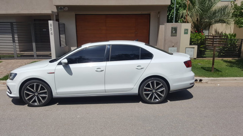 Volkswagen Vento 2.0 Tsi Gli 211cv App Connect + Nav