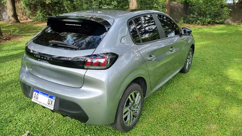 Peugeot 208 1.6 Feline Tiptronic