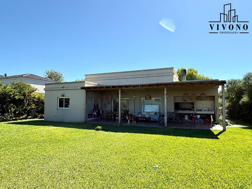 Casa En Venta En Haras Santa María Barrio Los Eucaliptos