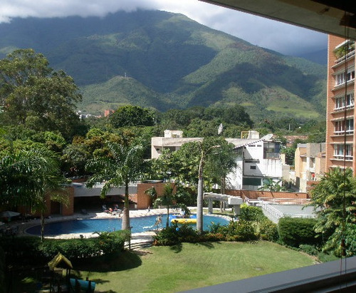 Imagen 6 de 14 de Alquilo Apto 140mts2 4h/4b/2pe Los Chorros 4970