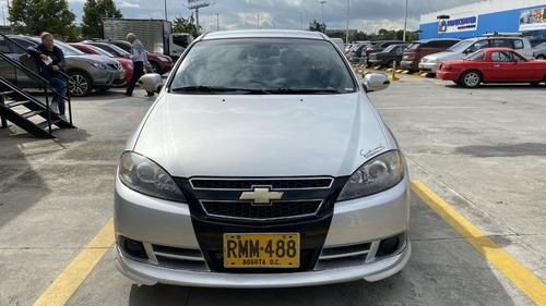 Imagen 2 de 15 de Chevrolet Optra