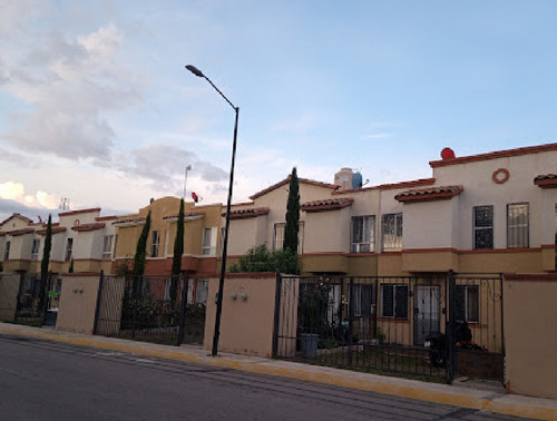 Casa En Venta En Tecamac, Edomex, / Recuperacion Bancaria Laab2