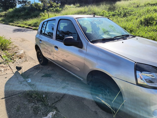 Renault Clio 1.0 16v Authentique Hi-power 5p