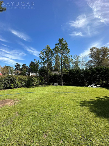Alquiler Temporal - Casa En Sausalito - Bayugar Negocios Inmobiliarios
