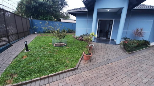 Imagem 2 de 25 de Casa No Bucarein Com 4 Quartos Para Venda, 257 M² - Lg8086