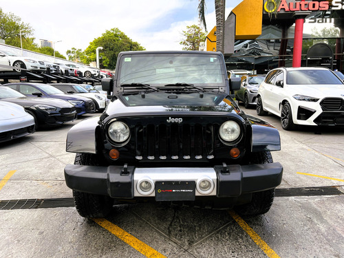 Jeep Wrangler SAHARA