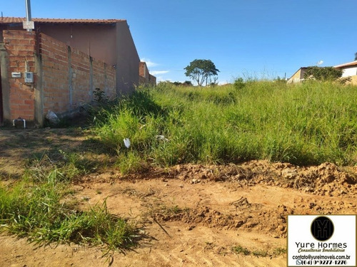 Imagem 3 de 10 de Lote No Jardim Privé Qd 10 Com 420 Metros Caldas Novas Goiás - Terreno A Venda No Bairro Jardim Privé Das Caldas - Caldas Novas, Go - Lote-jd-prive-qd-10