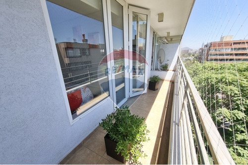 Vista Oriente 3d + Servicio 125 M²