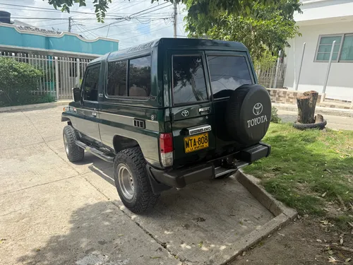 Toyota Land Cruiser 4.0 Fj73