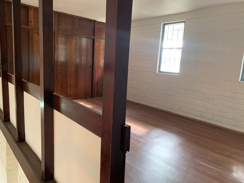 Acogedora Casa En Zona Villa Universidad Católica!