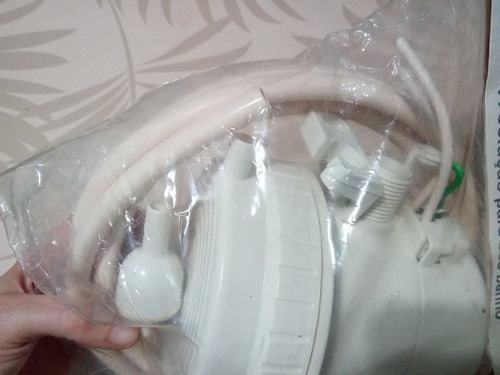 Ducha Electrica Lorenzatti. Con Todos Sus Accesorios Blanco 220 W (Usado)