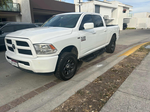 RAM Ram 2500 5.7 Crew Cab 4x4 SLT