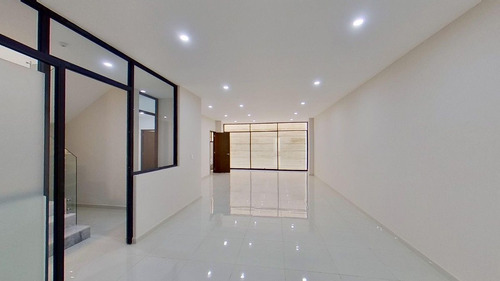Imagen 22 de 27 de Oportunidad!!! Casas Nuevas De Lujo En Venta O Renta! Loma