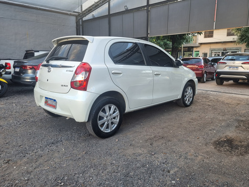 Toyota Etios 1.5 Xls