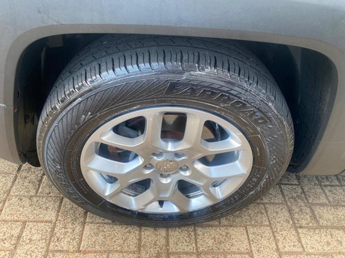 Jeep Renegade Longitude 1.8 Flex Automatico