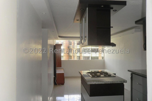 Imagen 6 de 16 de Mls#23-18460. Se Alquila Apartamento En La Urb. Las Haciendas Del Encantado Humbolt En Macaracuay. A.a