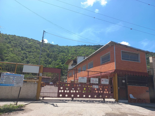 182098 Am* Venta Galpon, Zona Industrial Santa Rosa, Puerto Cabello