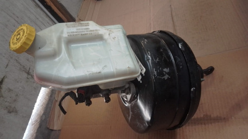 Booster Chrysler Town Country 2013