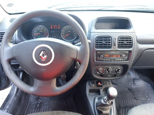 Imagen 8 de 11 de Renault Clio 1.2 Mío Authentique Pack Abs Abcp 2014