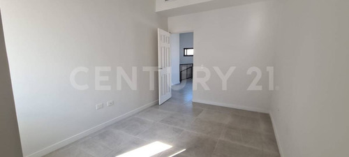 Casa En Renta Via Residencial Etapa I, Chihuahua