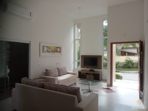 Imagem 5 de 23 de Casa De Alto Padrao Com 3 Suítes. - Vc446