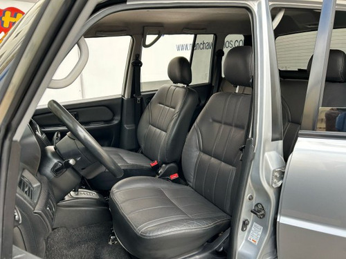 Mitsubishi Pajero TR4 Pajero TR4 2.0 4X2 16V 140CV FLEX 4P AUTOMÁTICO