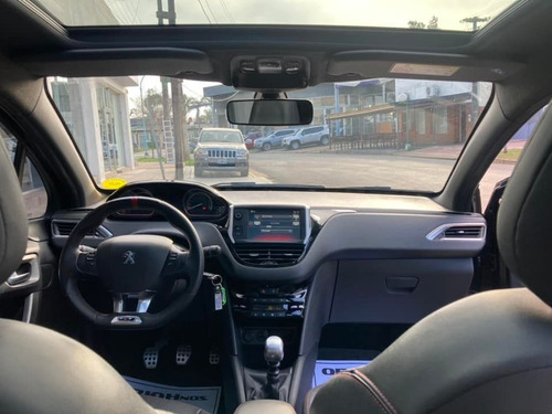 Imagen 12 de 17 de Peugeot 208 5 Ptas 1.6 Thp 165cv Gt Año 2017