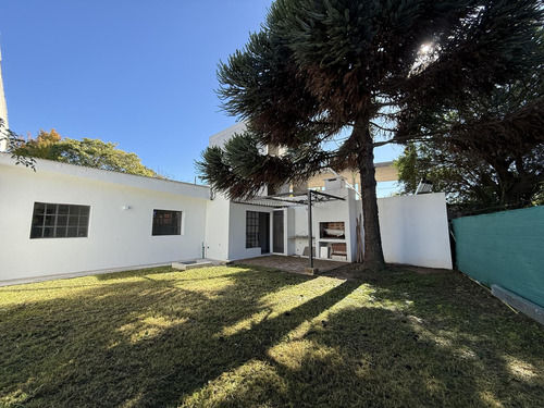 Casa En Venta En City Bell