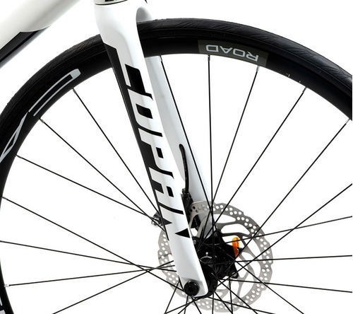 Imagen 2 de 9 de Bicicleta Belfort Copan Sora R700 T50 Blanco Negro 2022