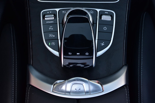 Imagen 15 de 22 de Mercedes-benz Clase C 2.0 C300 Coupe 258cv Cabrio