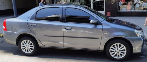 Toyota Etios 1.5 Sedan Xls 2014