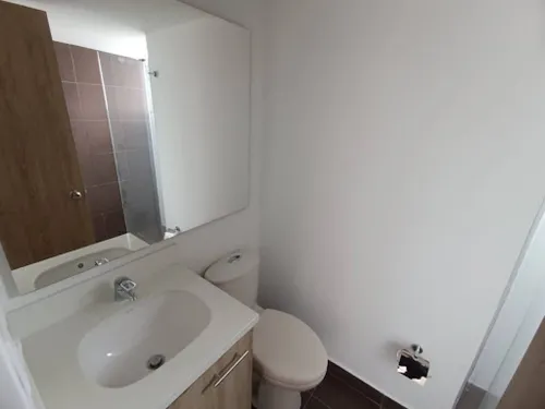 Apartamento En Arriendo Toledo 1092-2550