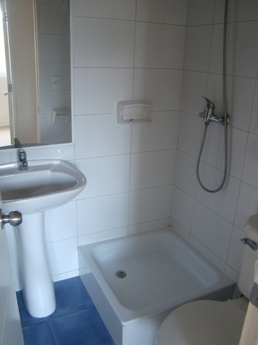 Se Vende Depto 2 Dormitorios 2 Baños Carmen 566