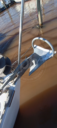 Velero Plenamar 300 (pintado 2025)