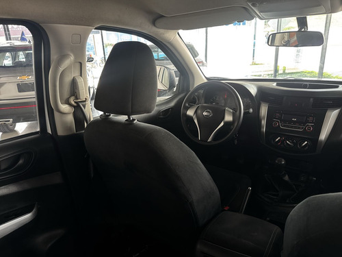 Nissan NP300 2.5 SE Paq Seguridad Mt