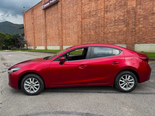 Mazda 3 2.0 Touring At