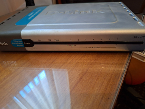 Router D-link Di-707p (Usado)