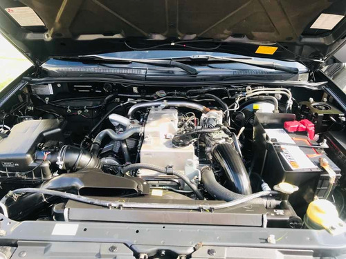 Mitsubishi Pajero Outdoor