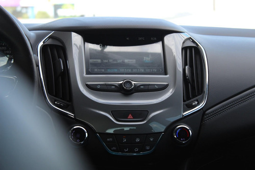 Imagem 9 de 15 de Chevrolet Cruze Lt Hb At