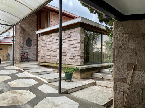 Casa En Renta En Bosque De Las Lomas!