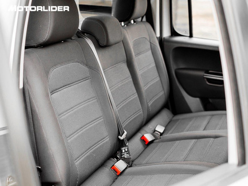 Imagen 13 de 15 de Volkswagen Amarok 2.0 Highline Ex. Full | Permuta / Financia