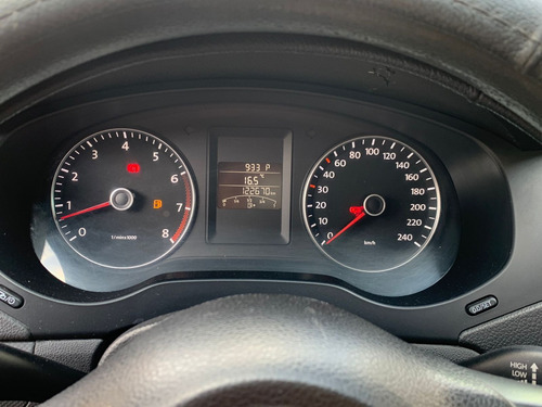 Imagen 9 de 15 de Volkswagen Jetta 2013 2.5 Style At