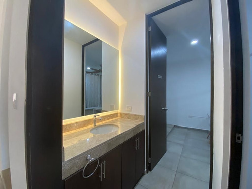 Imagen 14 de 19 de Aria Hermoso Th En Renta ( Sin Muebles )